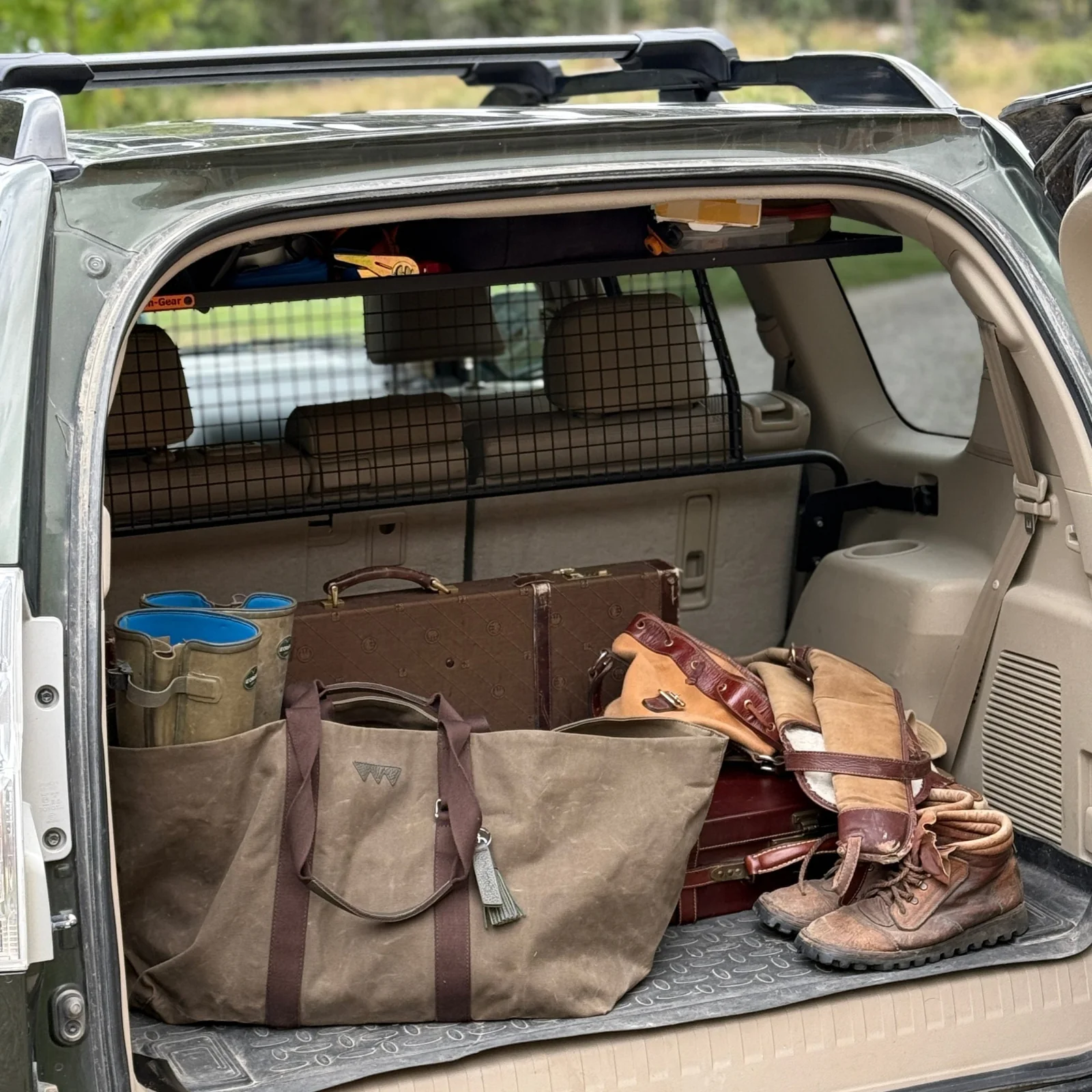 Get the Gallop Waxed Canvas Bag large