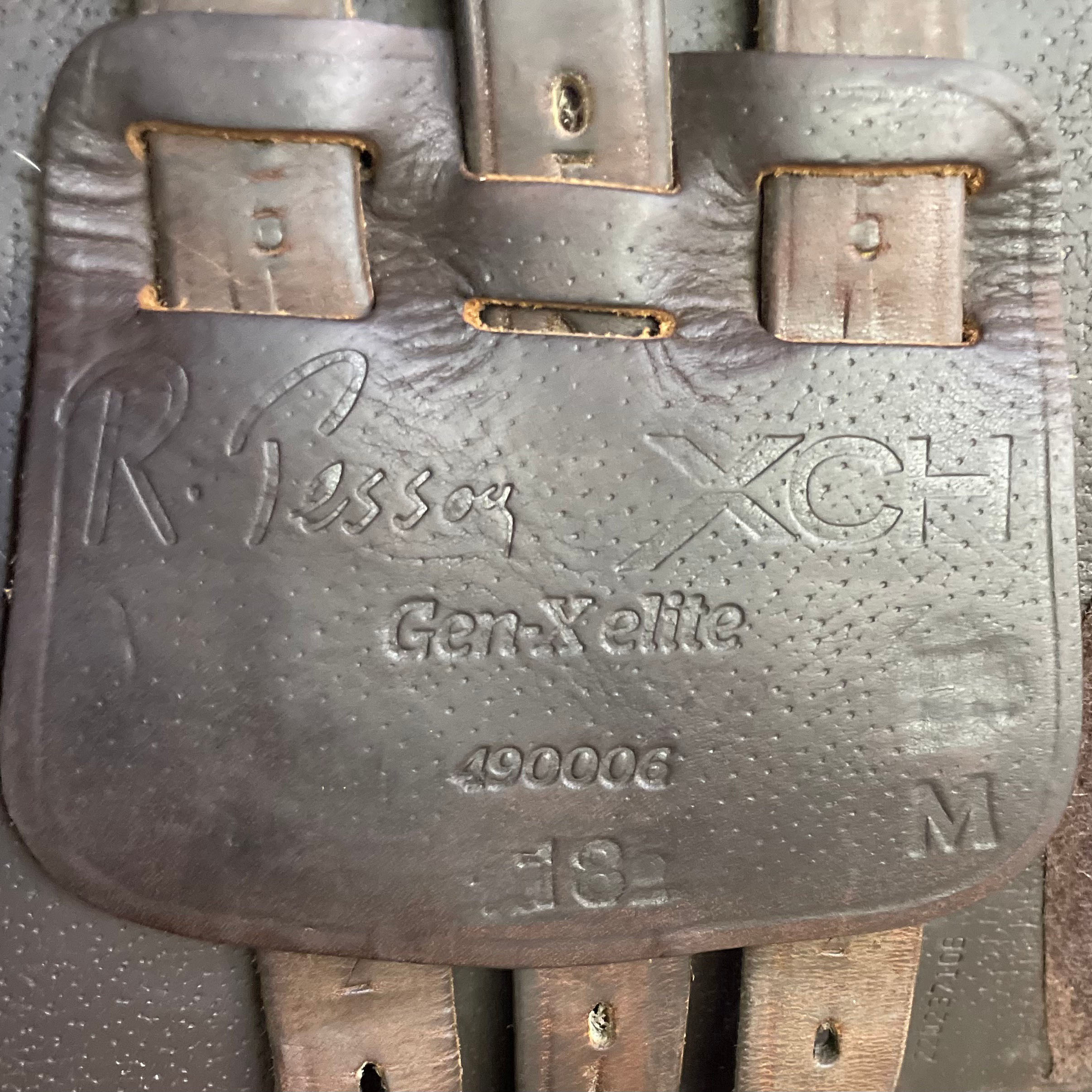 Pessoa Gen-X Elita II Saddle 18"