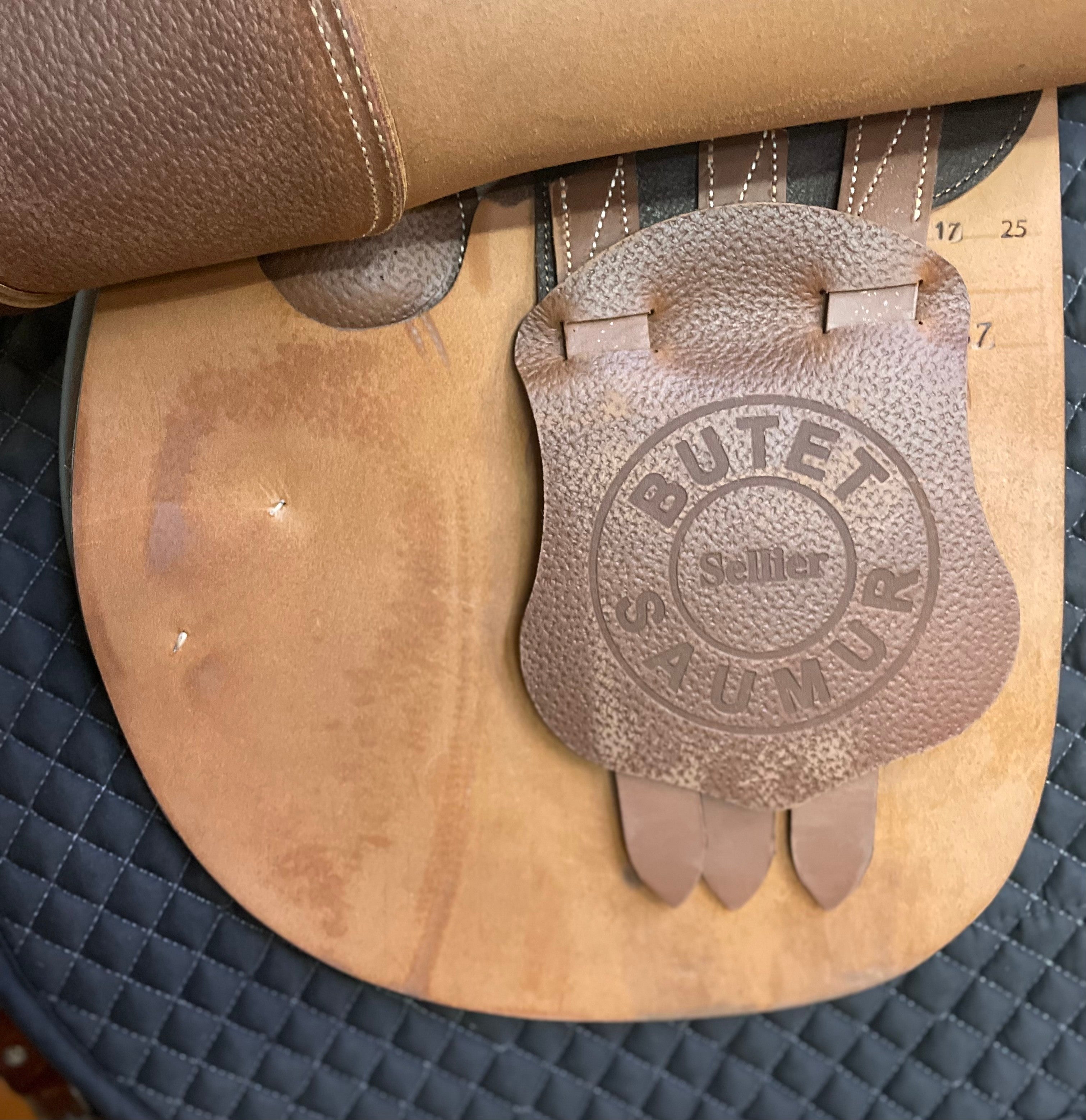 BUTET Grain Saddle P17" 1