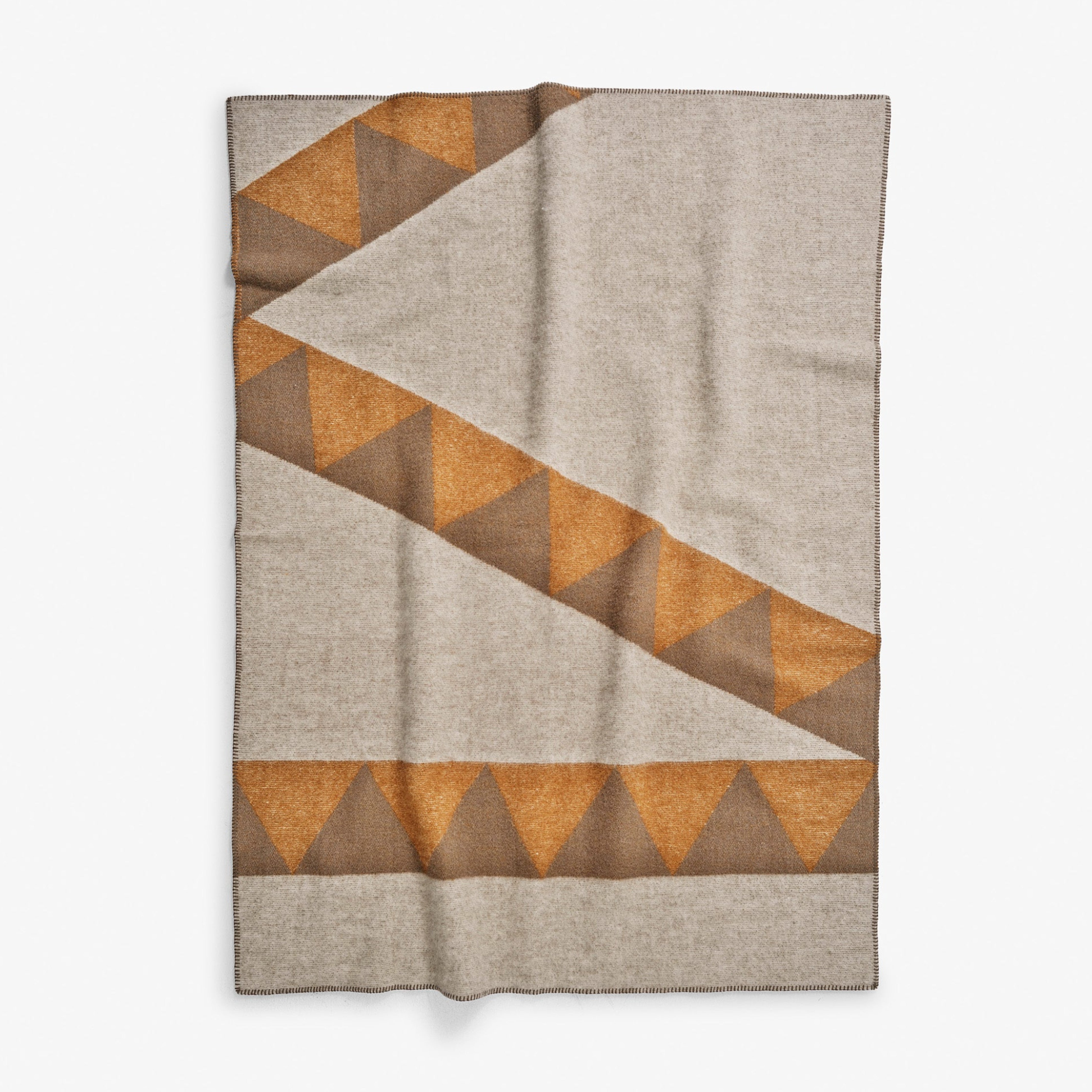 Get the Gallop Sharktooth Eco-Wool Blanket