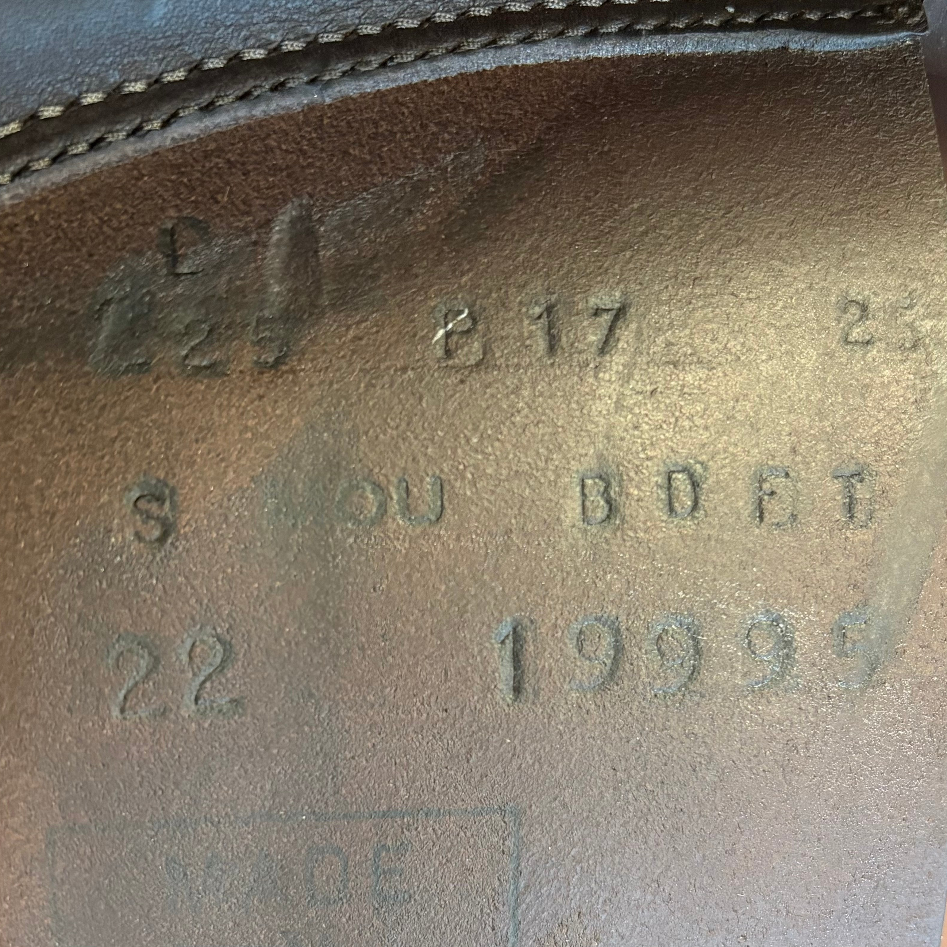 BUTET Premium Saddle P17" 2.25 long