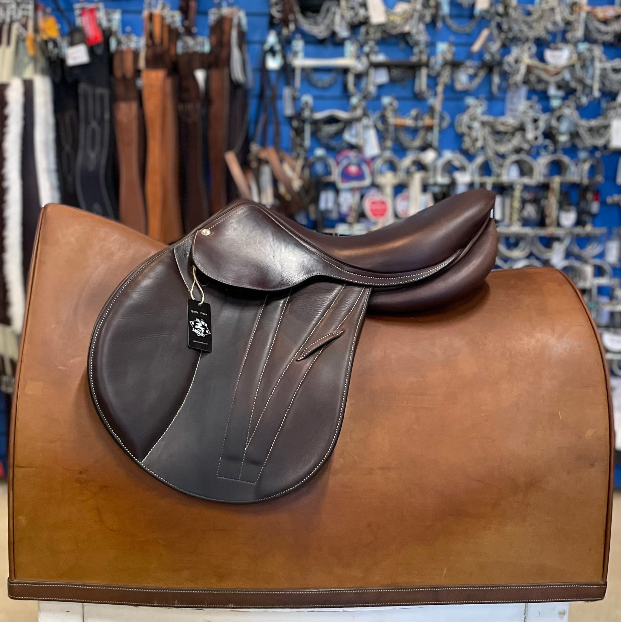 BUTET Premium Saddle L17" 2.25