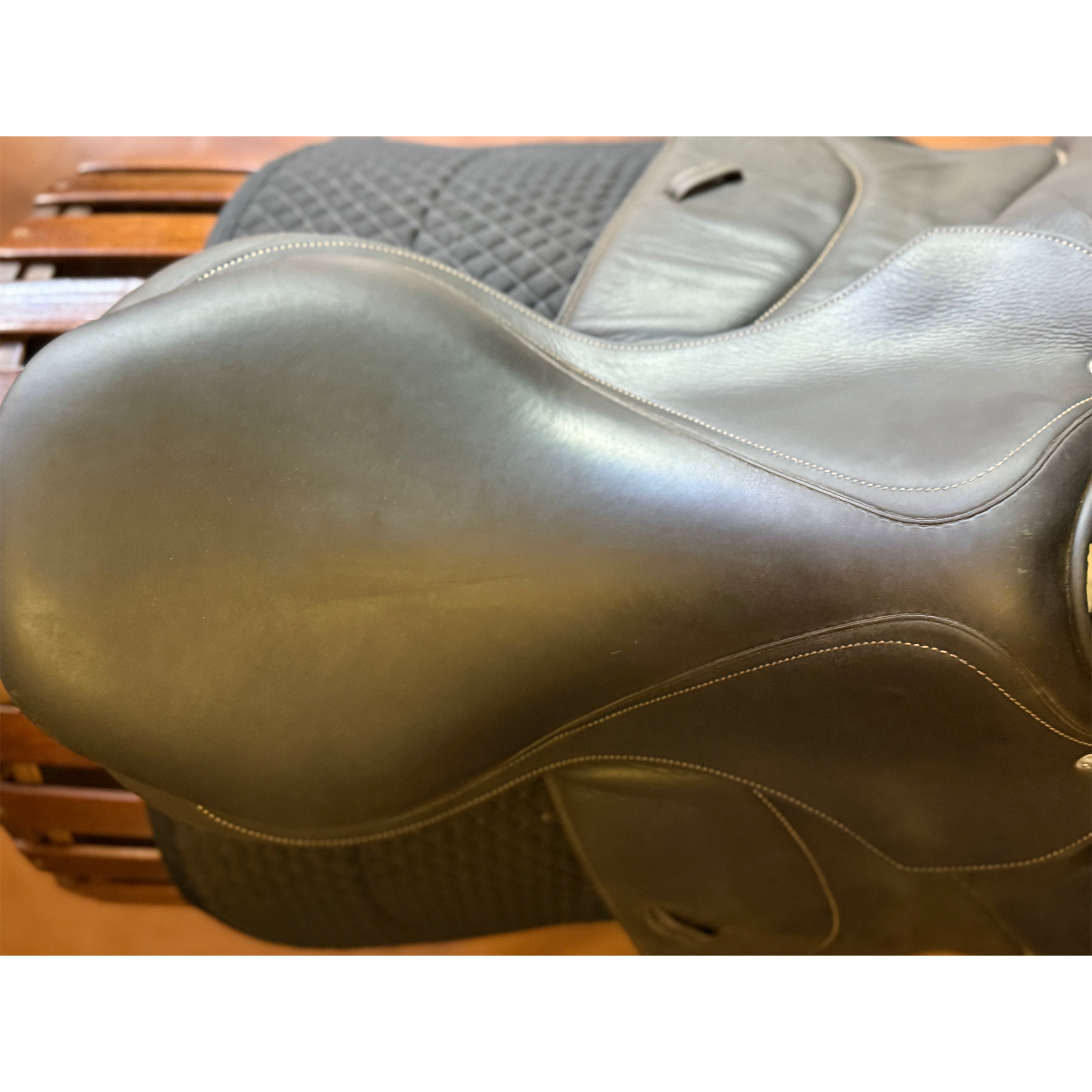 Voltaire Palm Beach Saddle 18" 2A