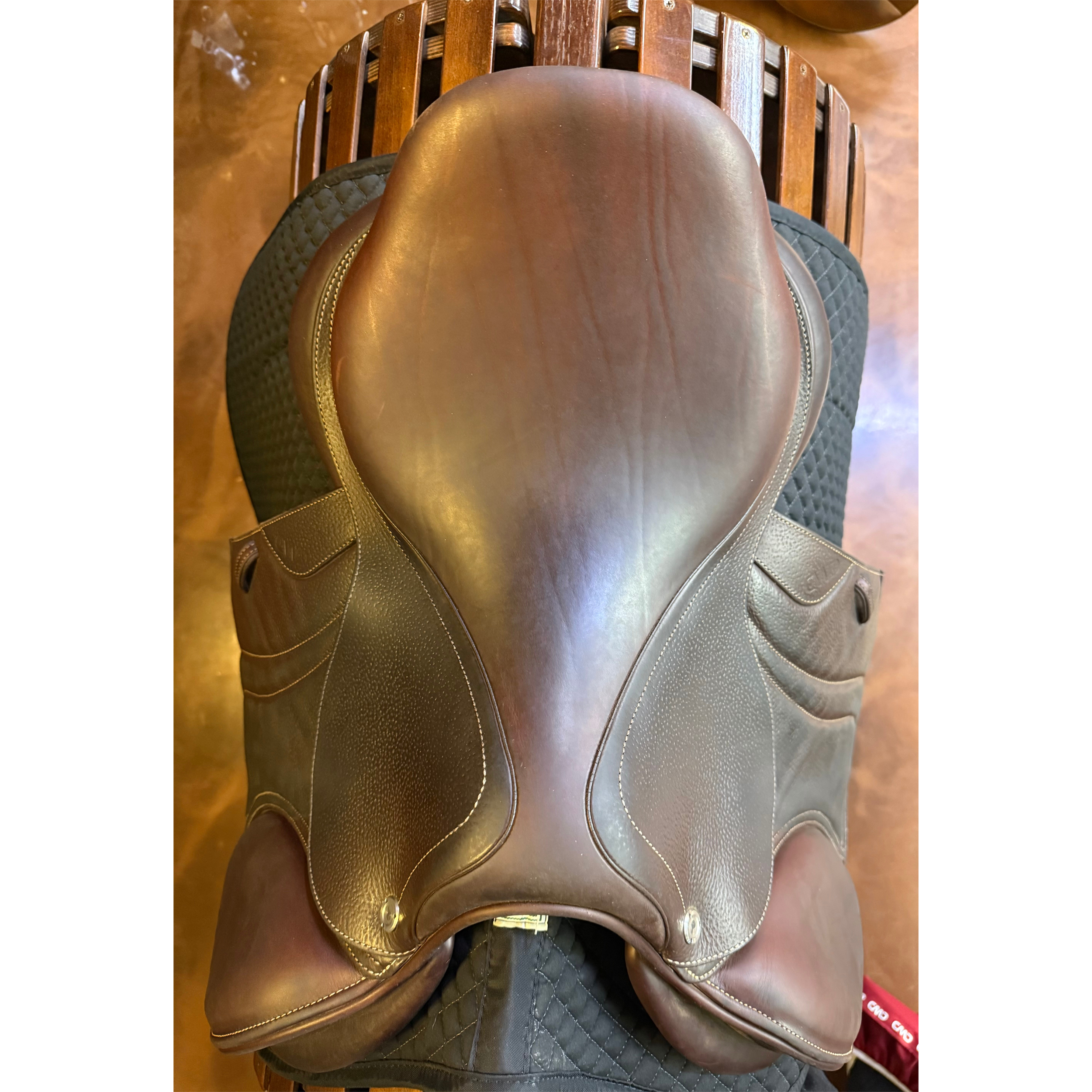 CWD SE02 Saddle 16.5" - 1C