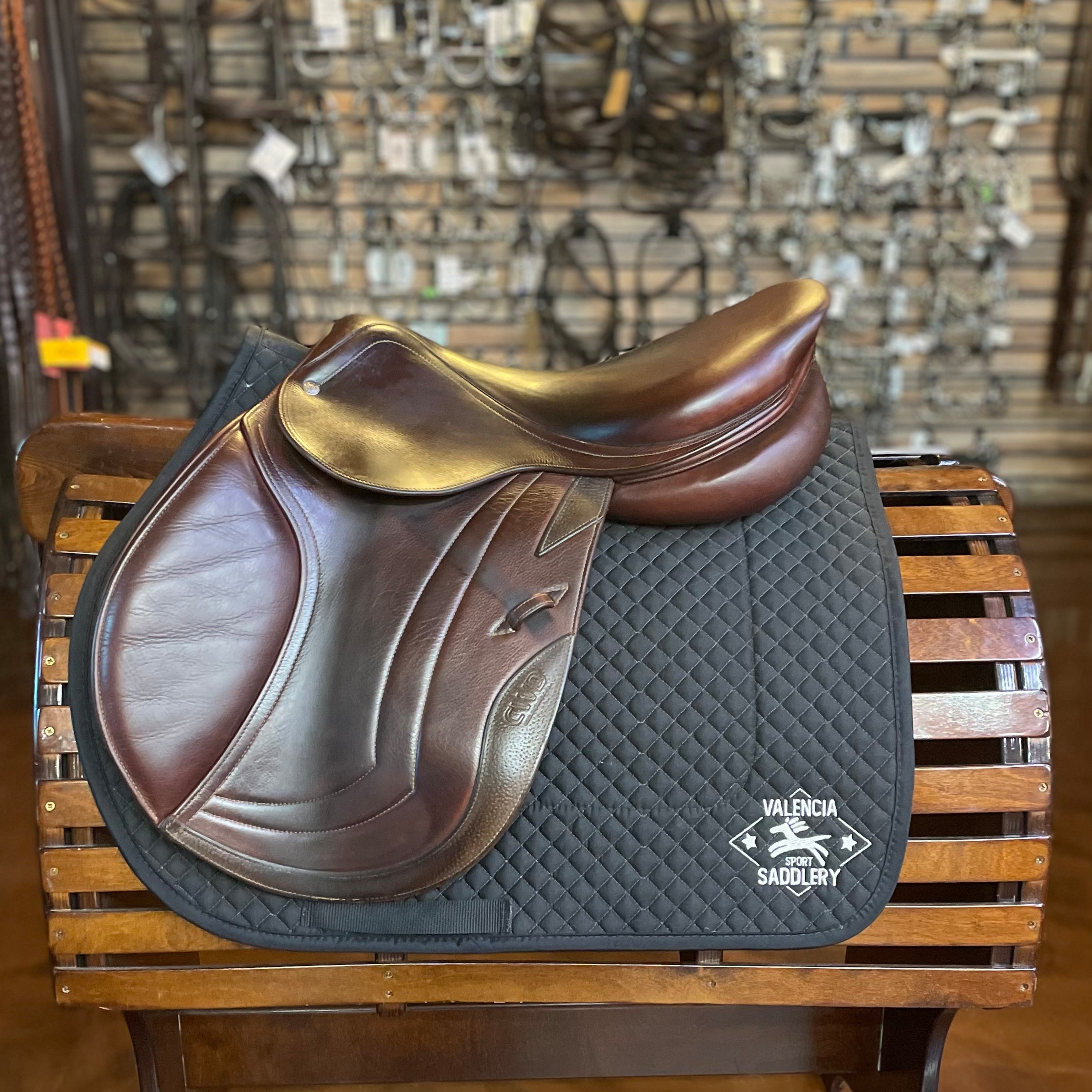 CWD SE01 Saddle 17.5" - 3L