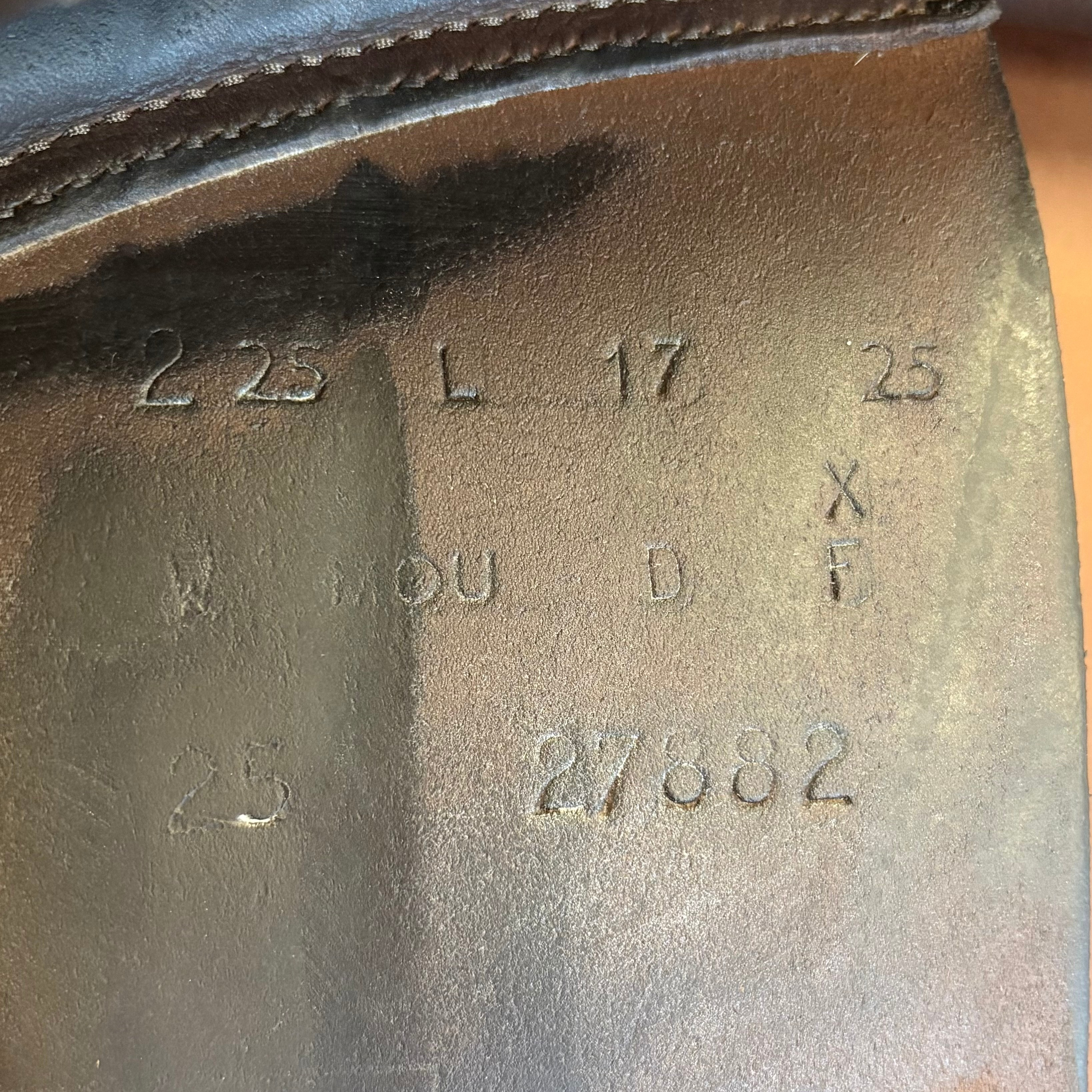 BUTET Premium Saddle L17" 2.25