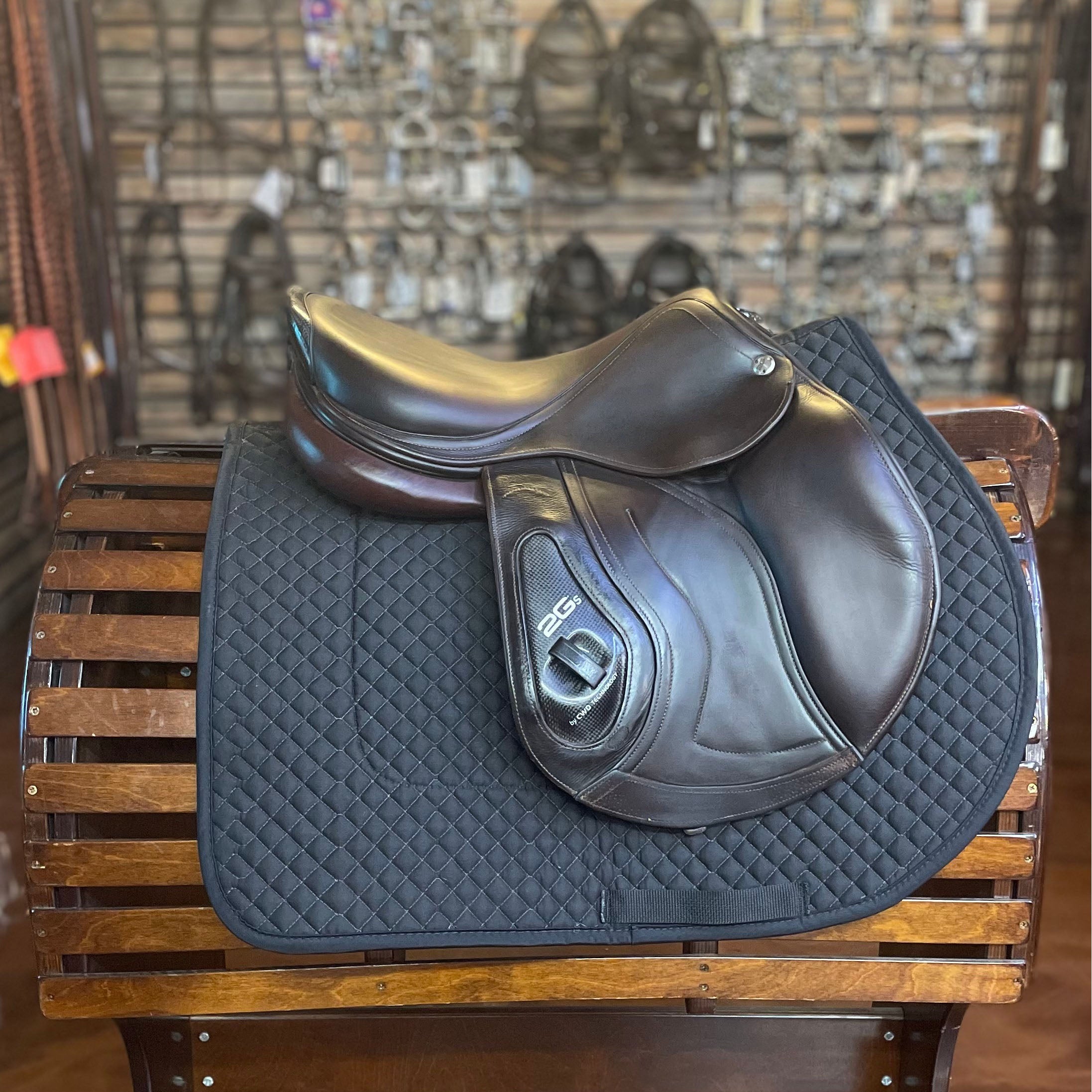 CWD 2Gs SE25 Saddle 16.5" - 1C