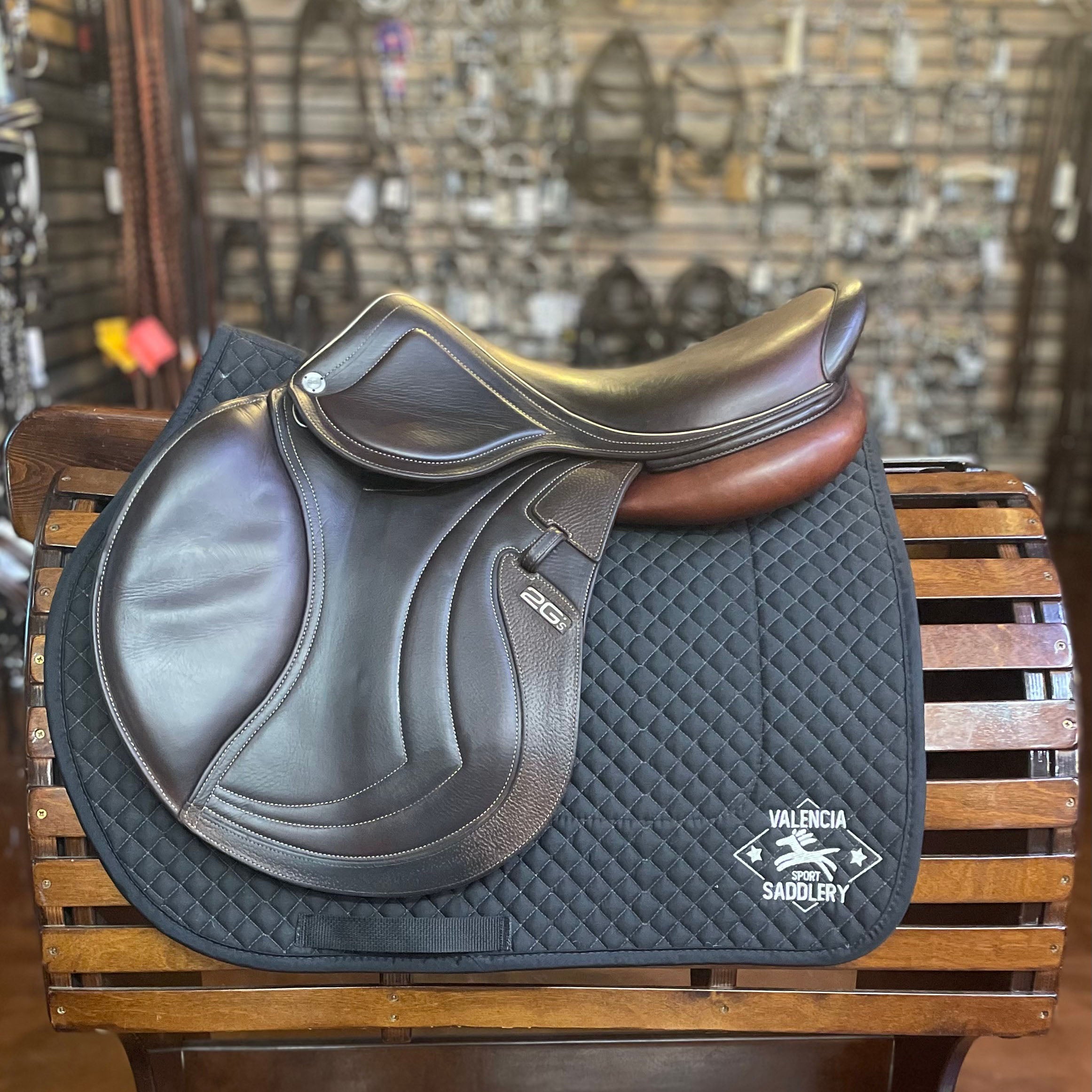 CWD SE32 2Gs Mademoiselle 17.5" - 3C