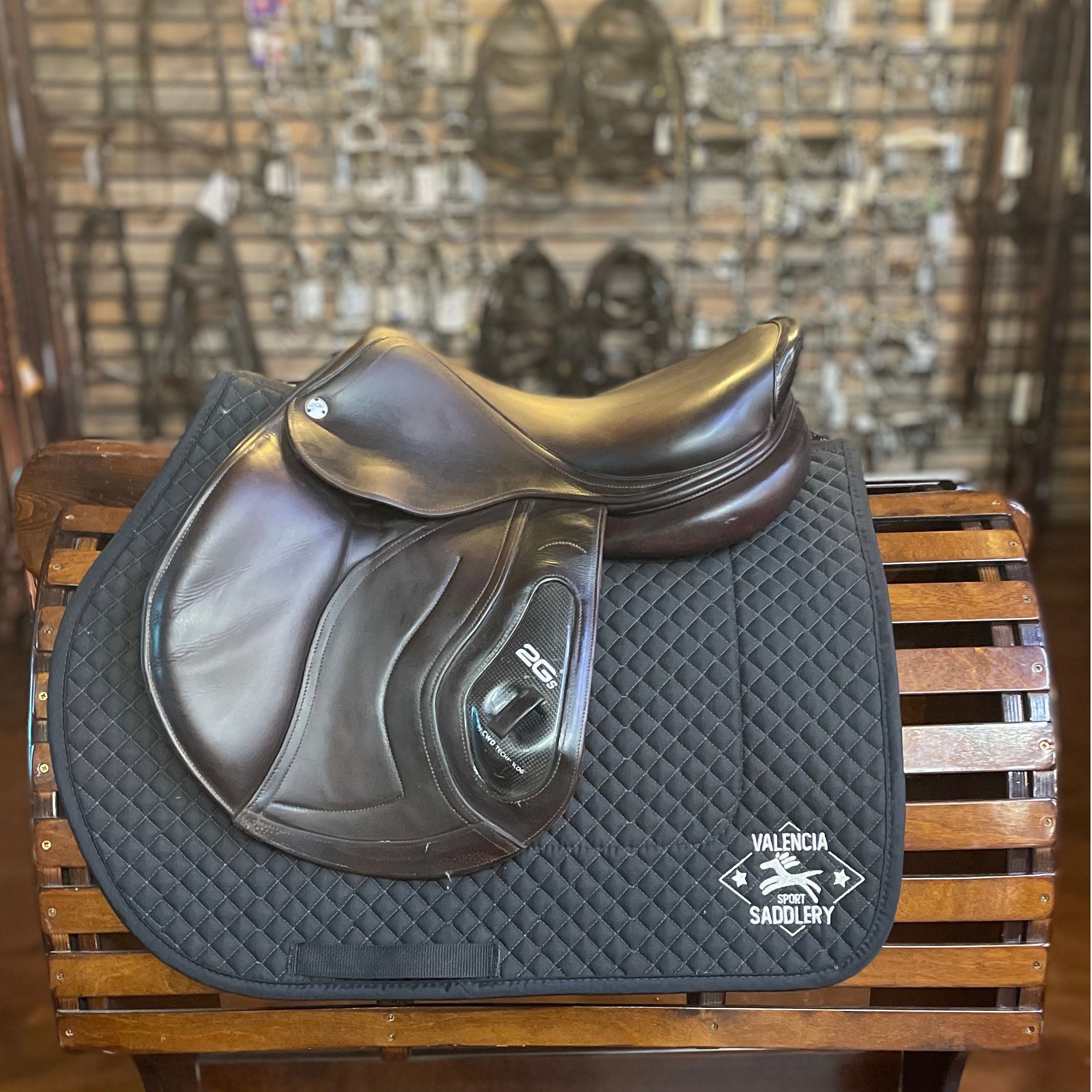 CWD 2Gs SE25 Saddle 16.5" - 1C