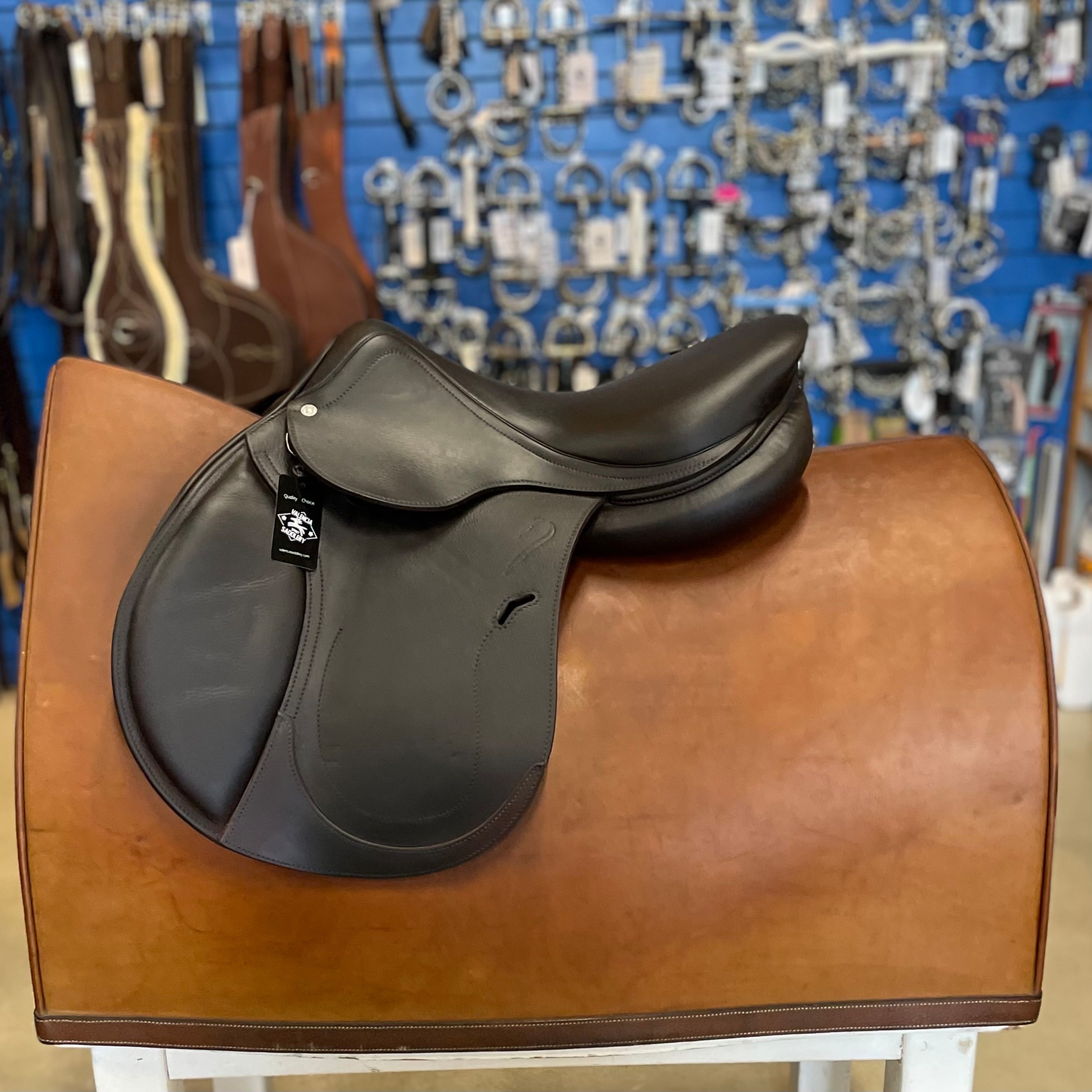 Antares Contact saddle 17" 1NB