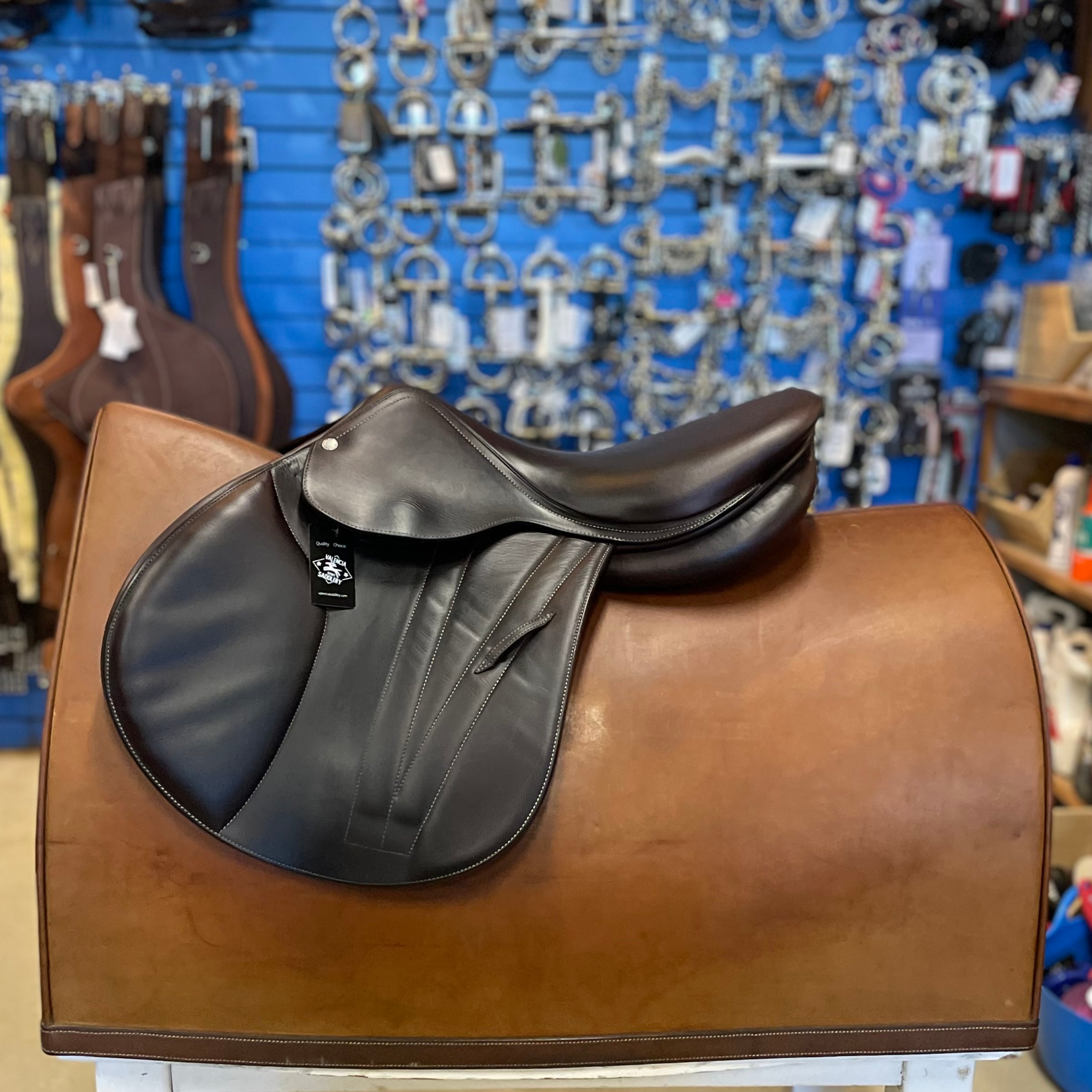 BUTET Premium Saddle L17" 2.5 C