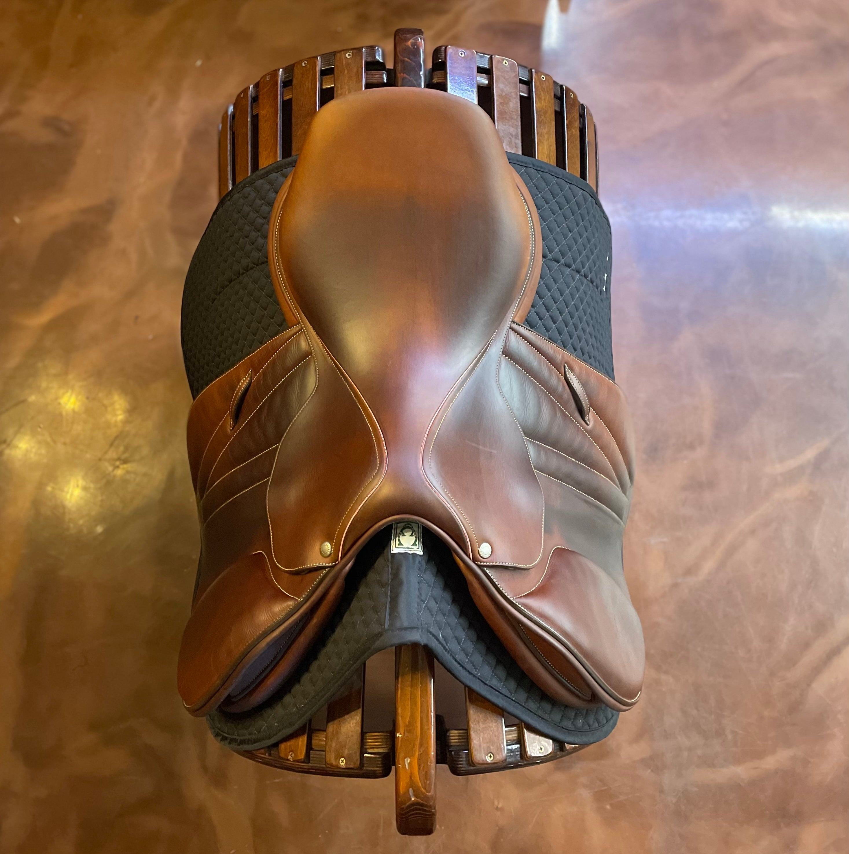 BUTET Premium Saddle M17" 2.5
