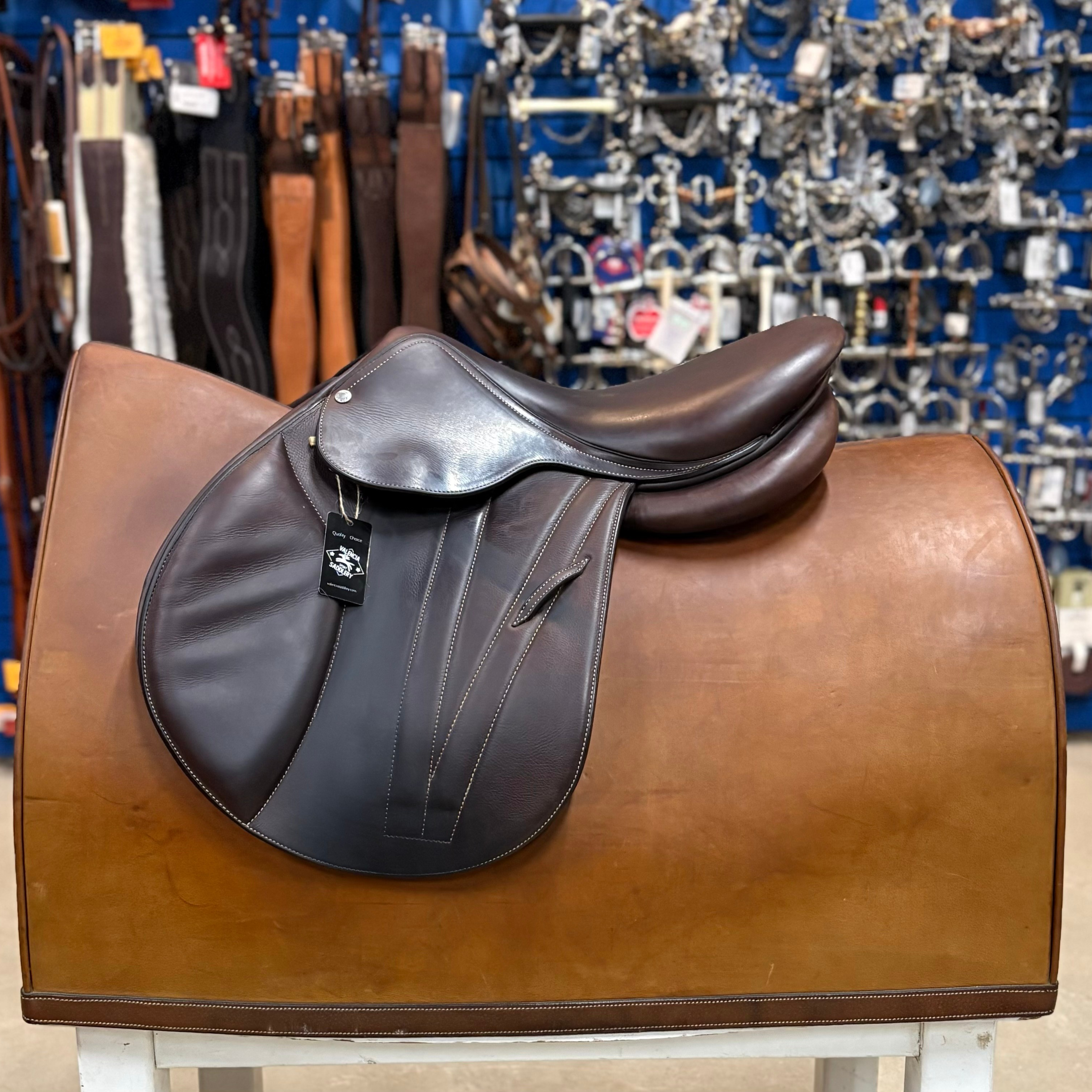 Butet Premium Saddle L16.5" 2.25