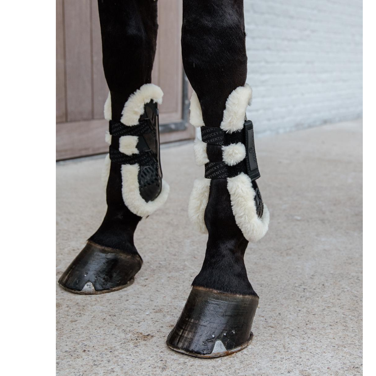 Kentucky Sheepskin Tendon Boots (velcro)