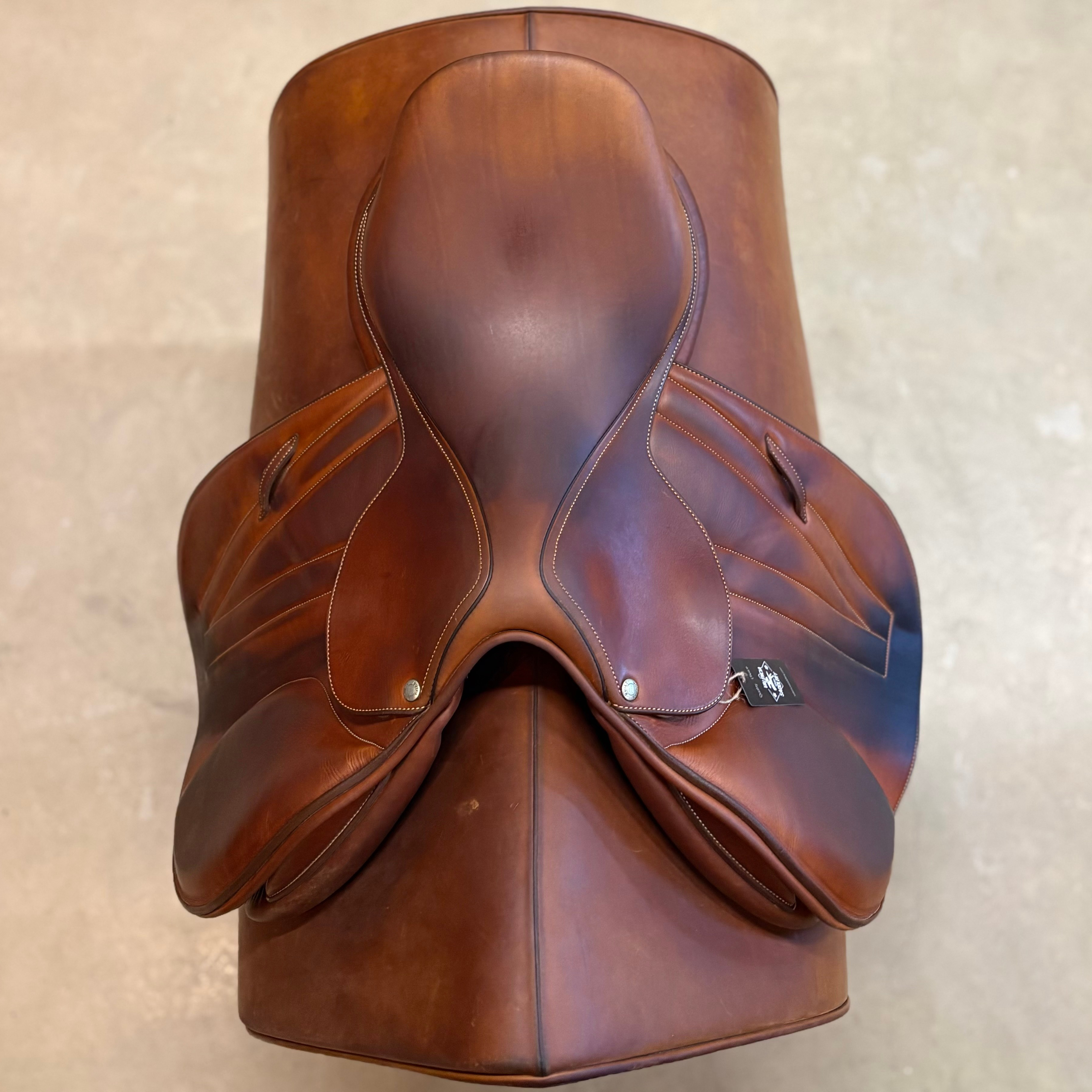 Butet Premium Saddle L18" 2.25 long