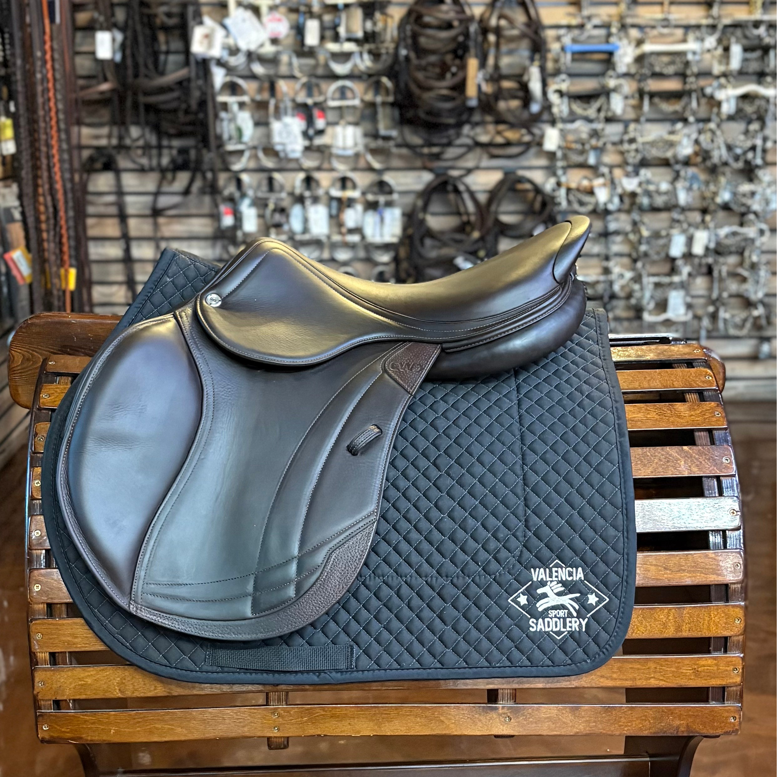 CWD SE42 Saddle 17.5" - 3CH