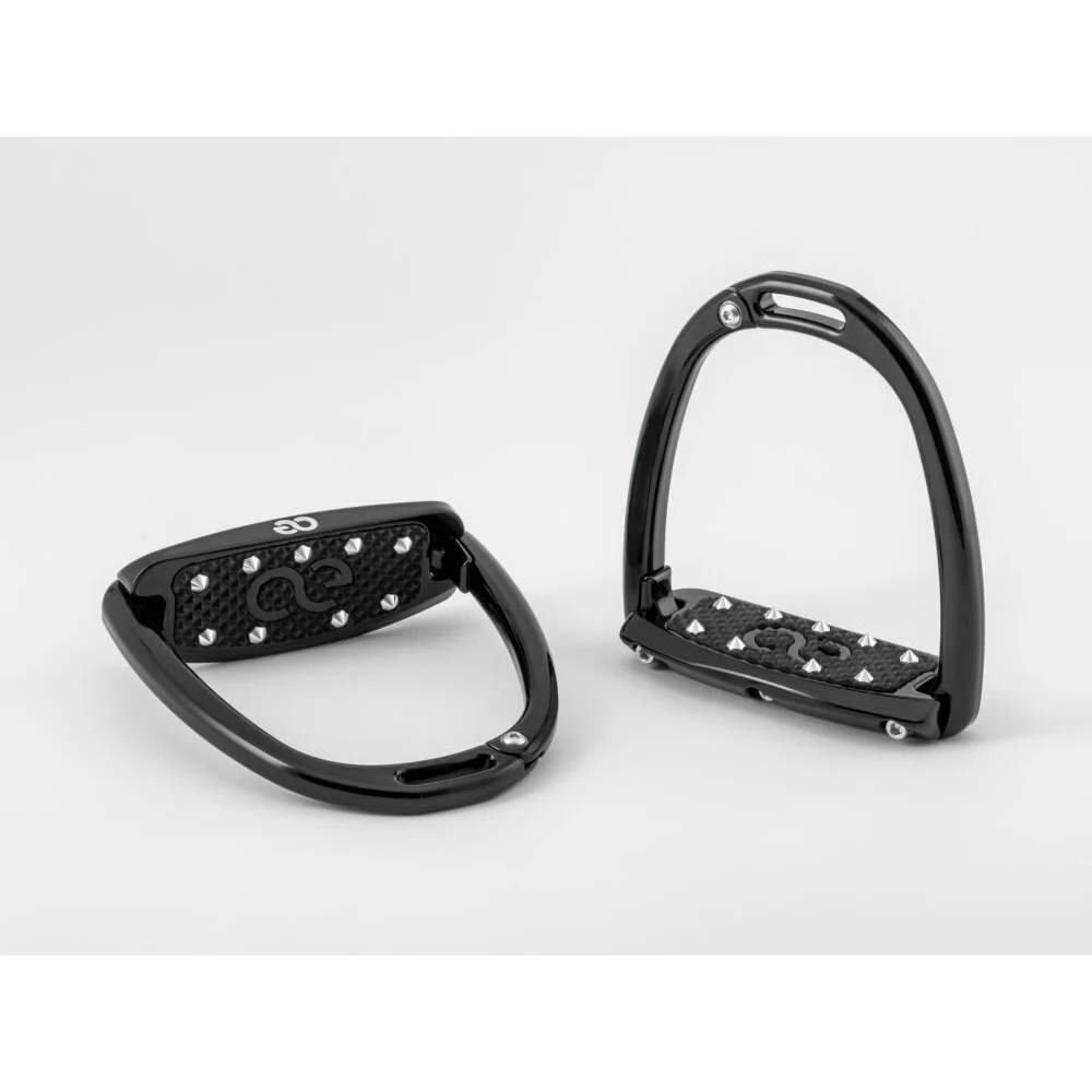 American Equus Hunter Escape Stirrups