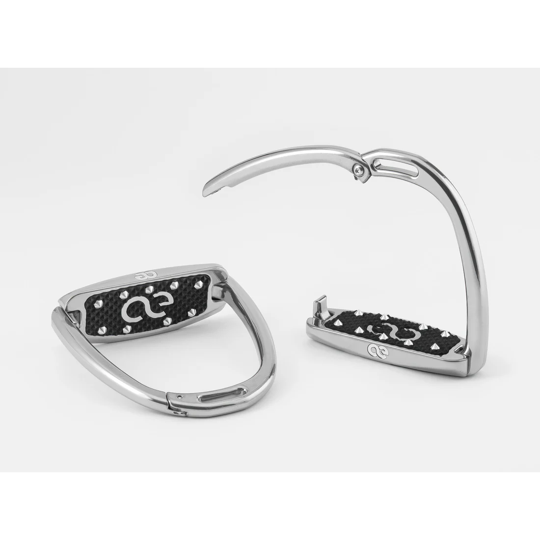 American Equus Hunter Escape Stirrups