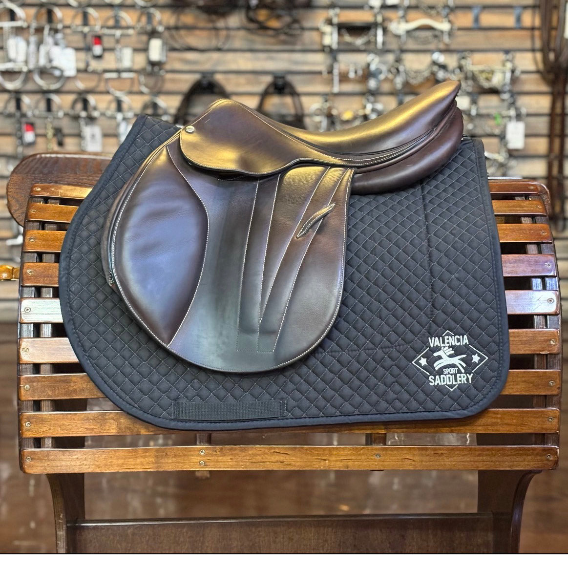 BUTET Premium Saddle L17" 2.25