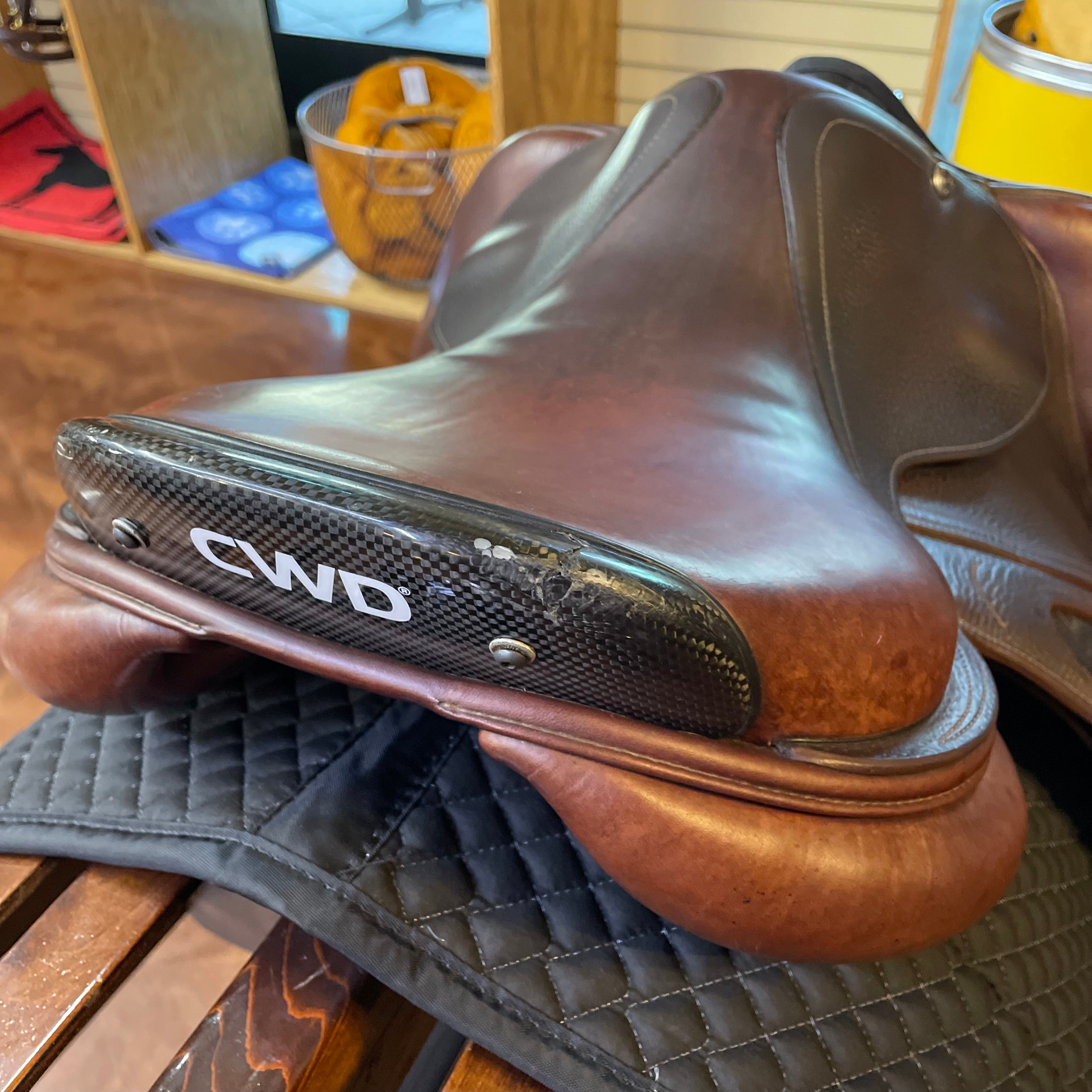 CWD 2Gs SE25 Saddle 16.5" - 2C