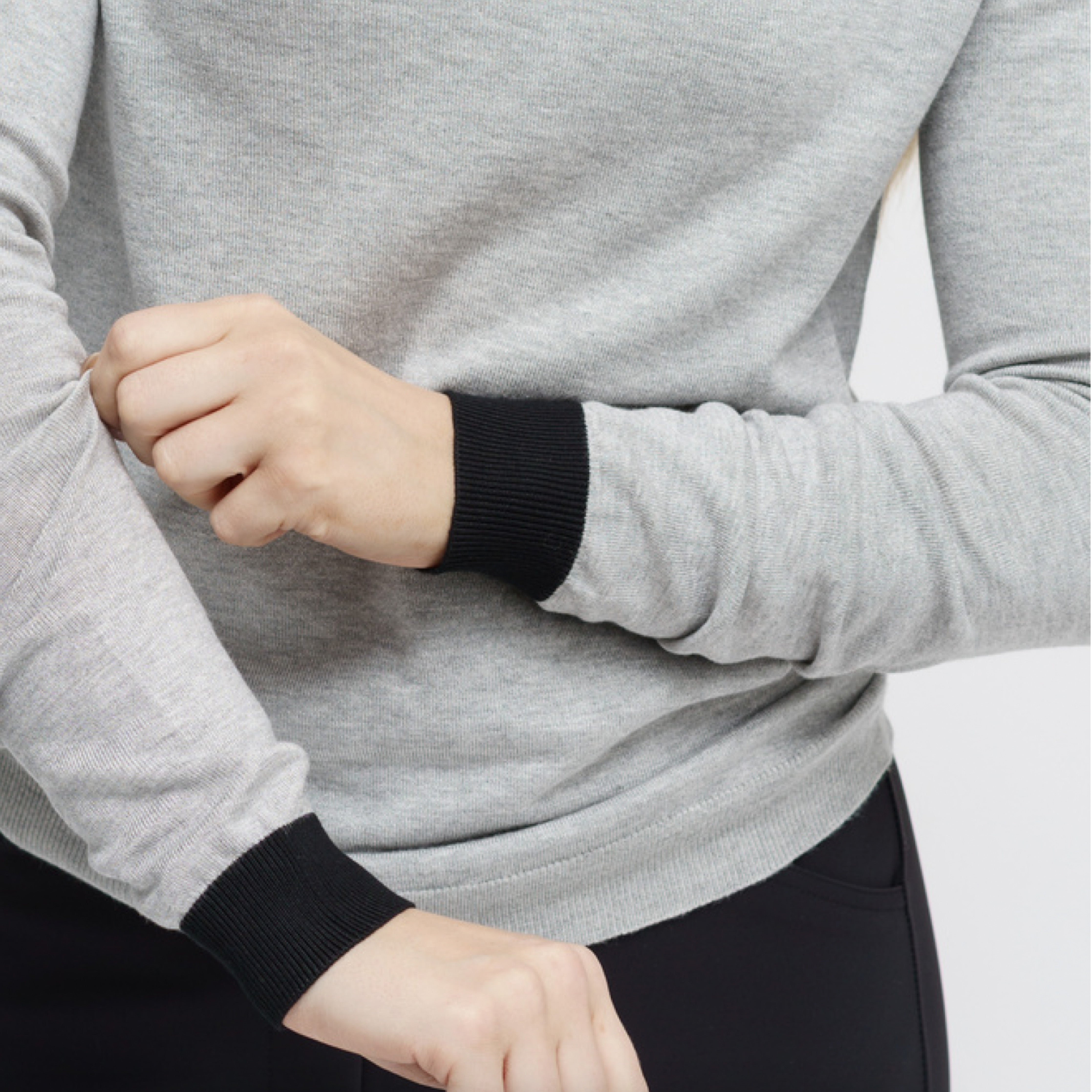 TKEQ Essential Contrast Sweater