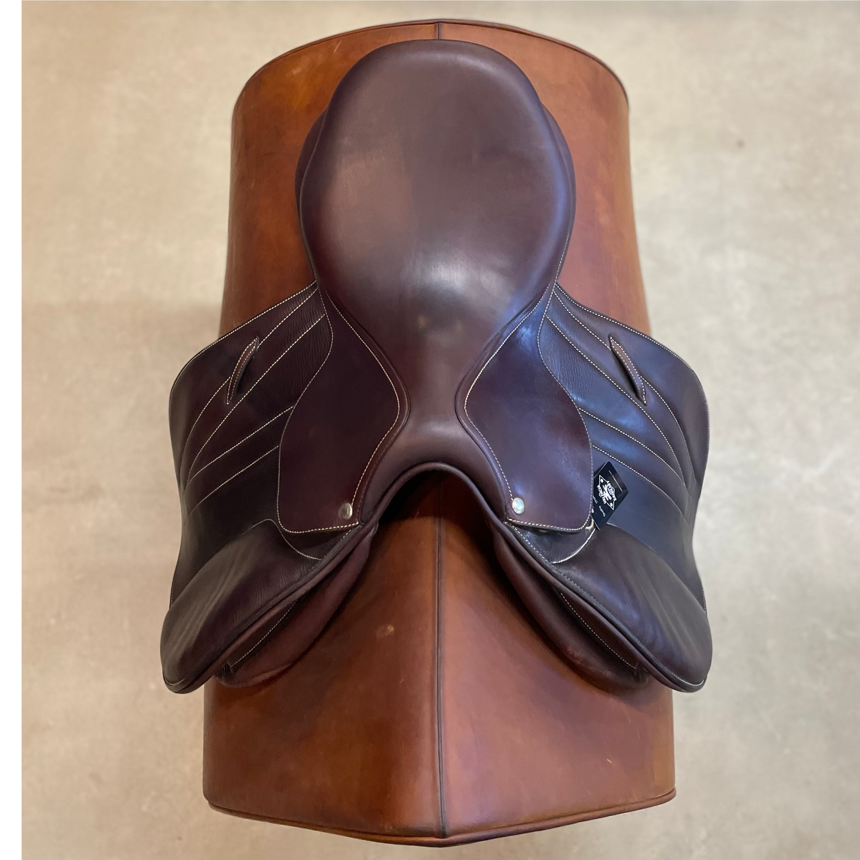 BUTET Premium Saddle L17" 2.25